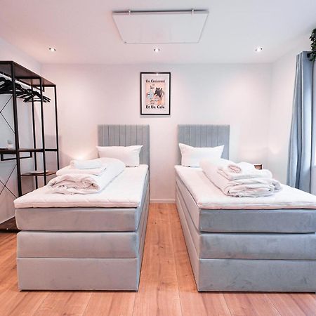 Apartamento Unique Gneisenau Wohlfuehloase Ulm Exterior foto